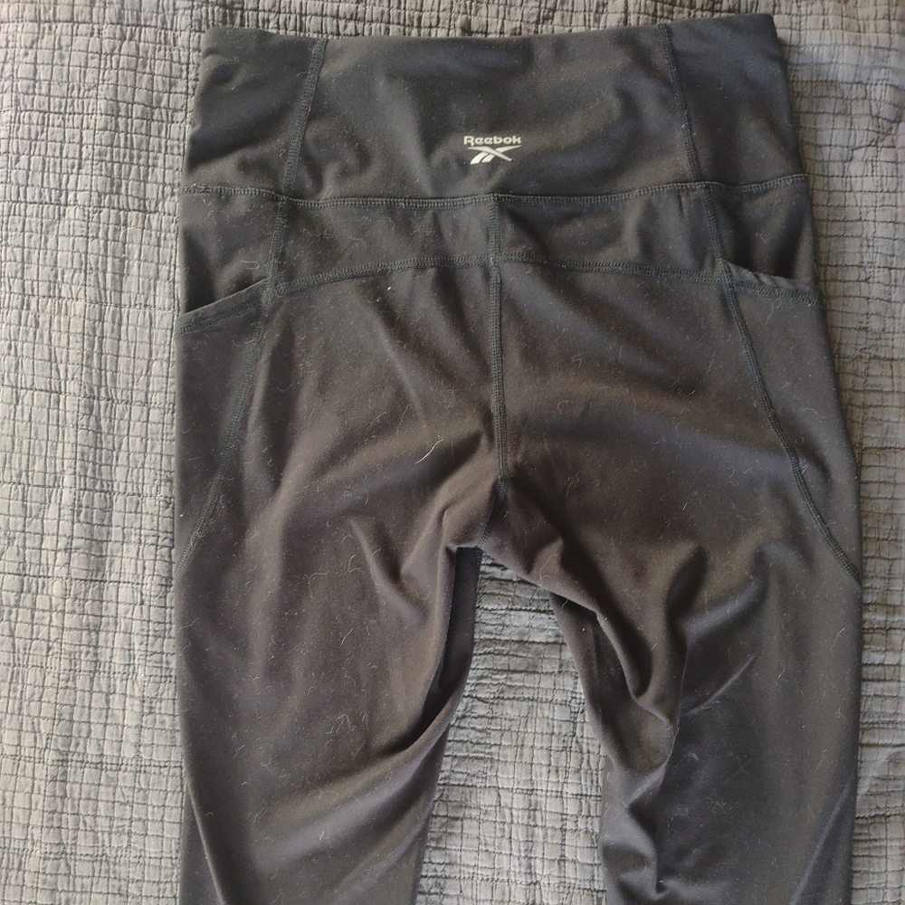 *3 for $20*Reebok 7/8 leggings